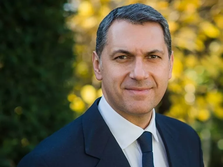 Miniszterelnöki biztost kaptak a dohányügyek