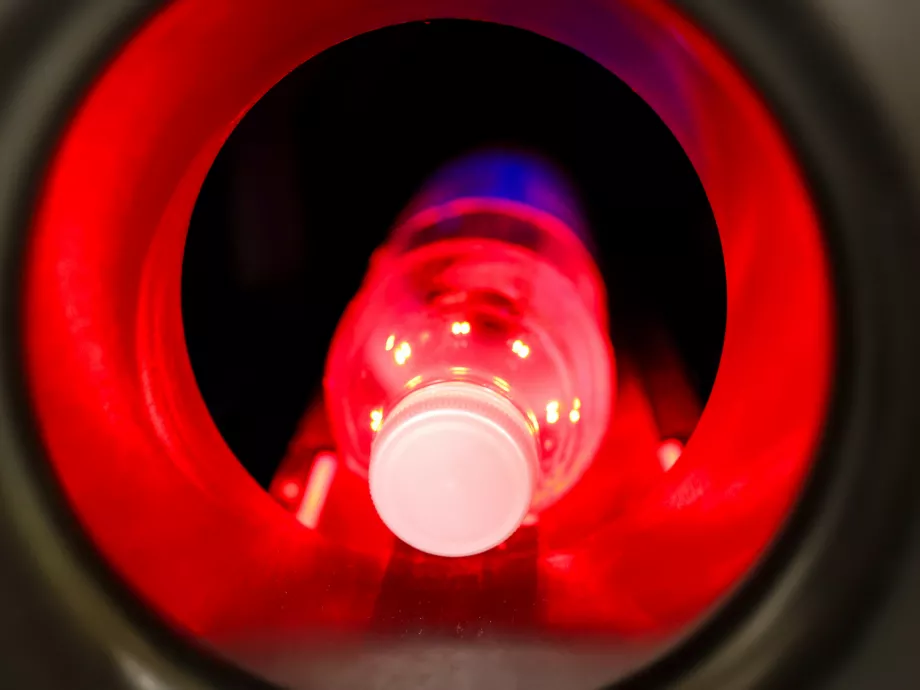 Új visszaváltási rendszer: 50 ezer forintot kaphat vissza egy alkalommal egy kisbolt